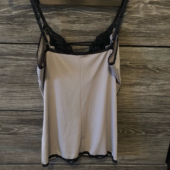 3 for 15 ๐ Costa Blanca lace trim tank - Picture 3 of 3